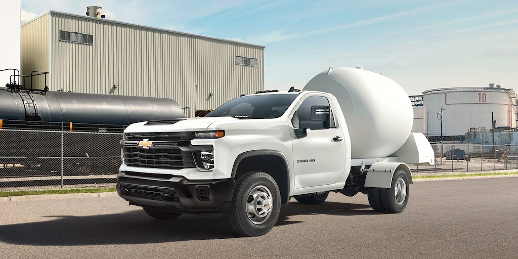 Nueva Chevrlet Silverado HD 2024, camioneta de 3.5 toneladas con seguridad de última generación